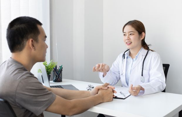 Đừng ngần ngại chia sẻ với bác sĩ da liễu về kế hoạch có con của bạn