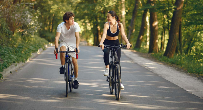 Vận động và đi tiêu đúng lúc giúp đại tràng hoạt động dễ chịu hơn